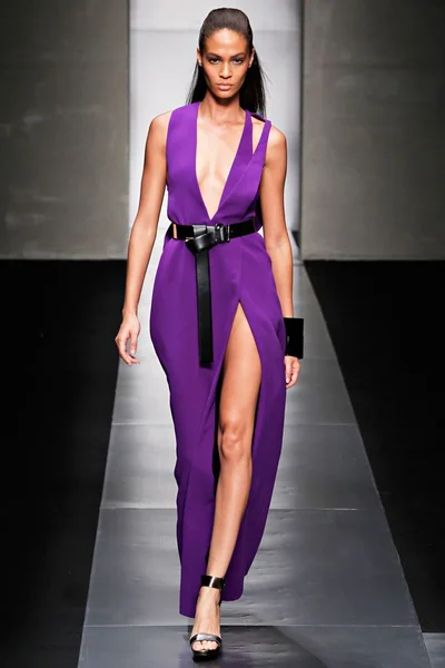 Look 34